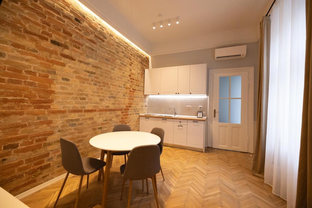 Carol Residence 蒂米什瓦拉 外观 照片