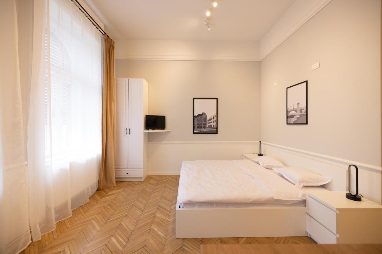 Carol Residence 蒂米什瓦拉 外观 照片